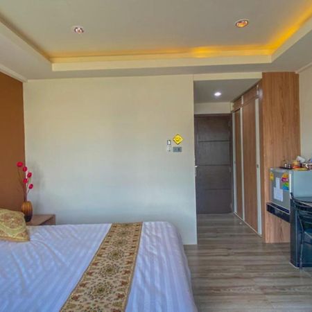 Plearnwan Deluxe Mansion Hotel Bangkok Kültér fotó